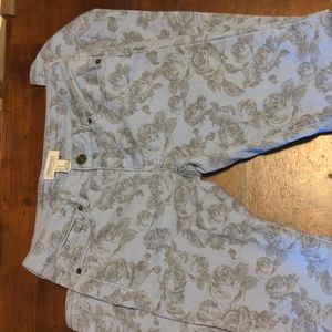 Forever 21 premium denim floral print jeans, size US25